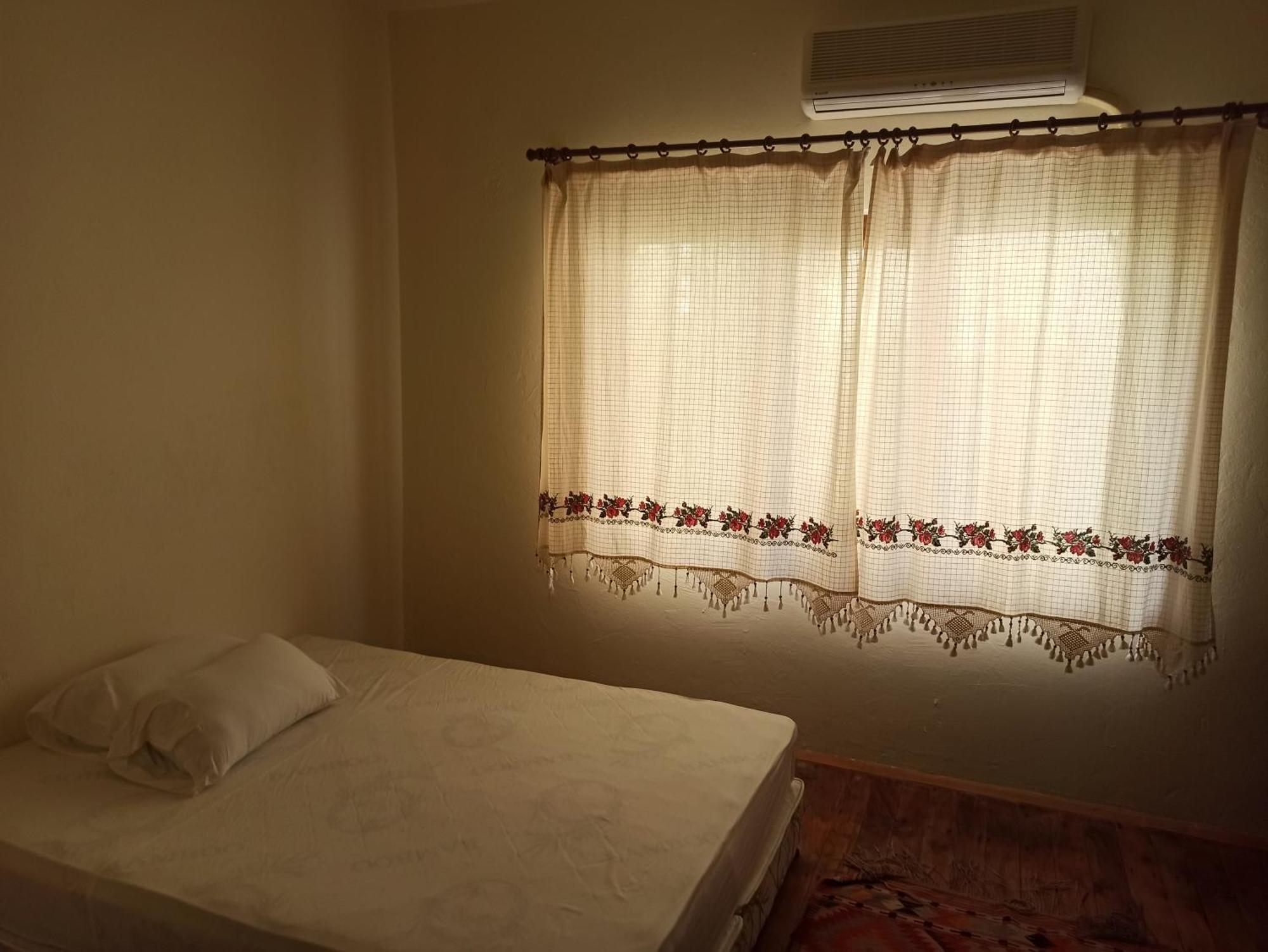 Bayraktar Konagi City Center Demre Szoba fotó